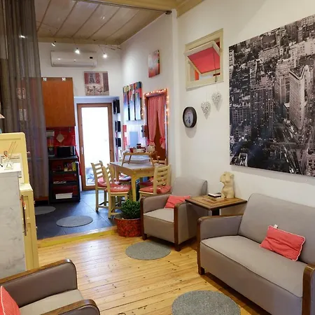 Old School Bed & Breakfast Lagos
